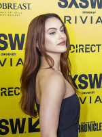 Camila Mendes