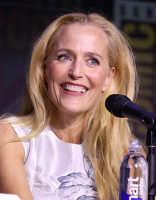 Gillian Anderson