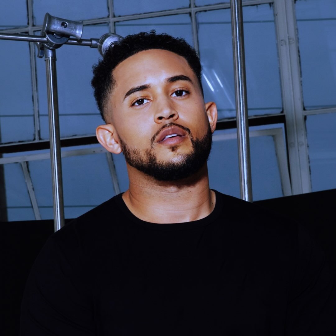Tahj Mowry