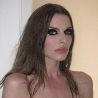 Julia Fox